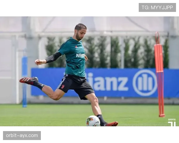 本坦库尔状态回暖，强势体能助球队斩获关键胜利