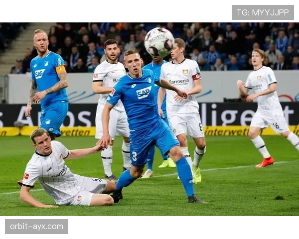 热那亚控球渐趋稳健，战术体系持续升级引关注