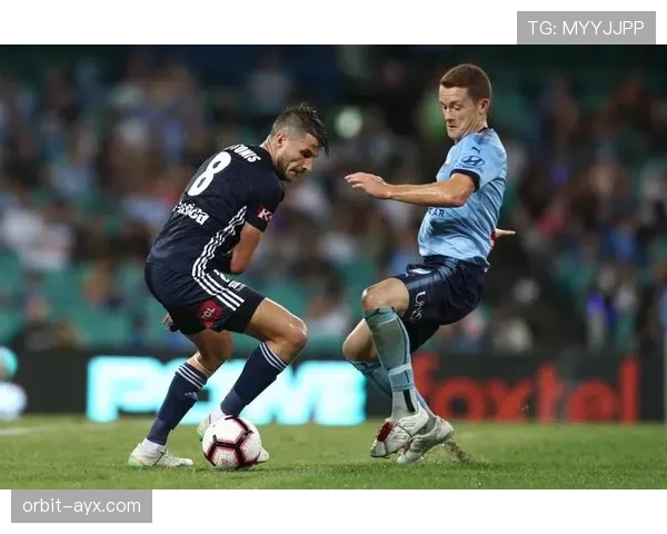 米格尔·阿尔米隆状态回暖,助球队提升英超竞争力 米格尔·阿尔米隆状态回暖,助球队提升英超竞争力