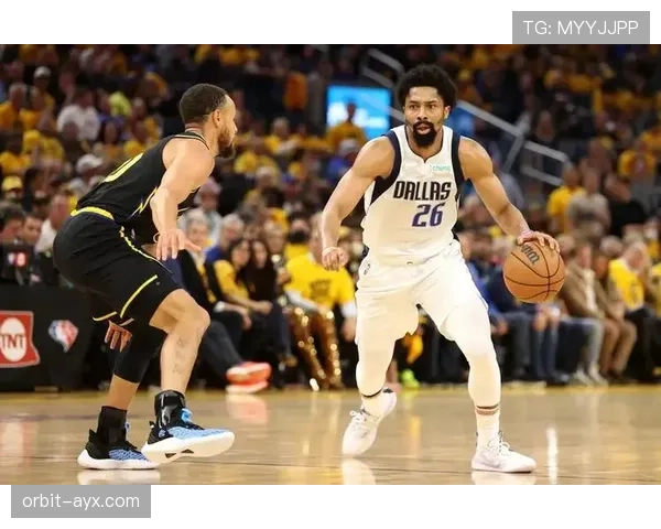 杰森·基德精准挡拆组织提升球队攻坚效率明显