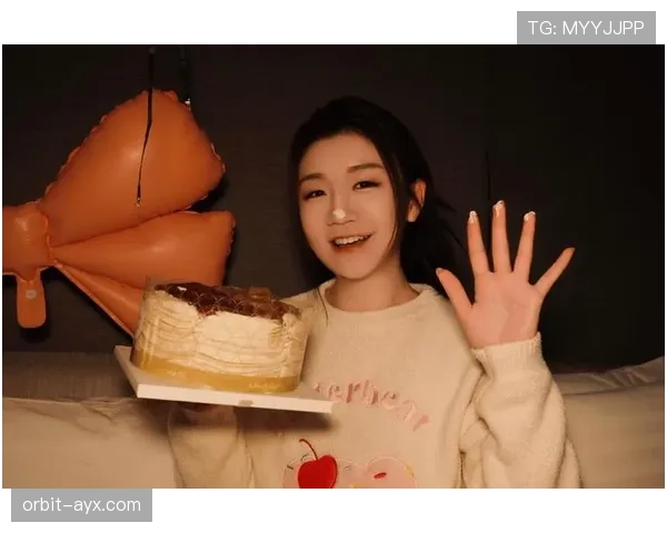 陈梦晒包柜，我的购物车默默下线